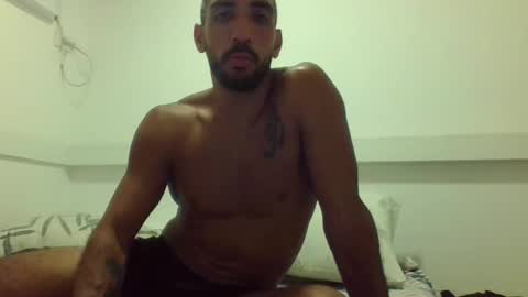 Snapshot of dropbr chatting on 02.27.25 dropbr online show from 02.27.25