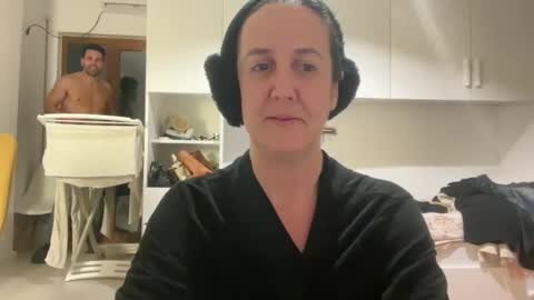 Dr. Resa online show from 12.22.25