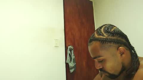 Snapshot of dualdoflow chatting on 01.23.25 S.K..maorisa98 VIDEOS SEXHARD PPBOY 55TASTEPROTEIN online show from 01.23.25