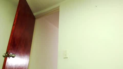 Snapshot of dualdoflow chatting on 10.04.25 S.K..maorisa98 VIDEOS SEXHARD PPBOY 55TASTEPROTEIN online show from 10.04.25