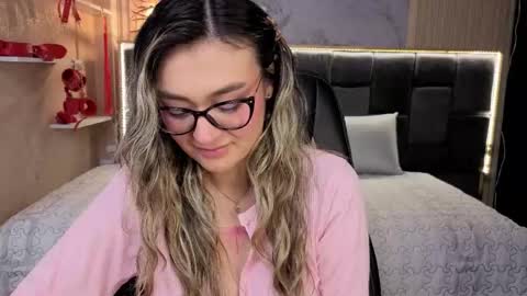 Victoria online show from 12.03.25