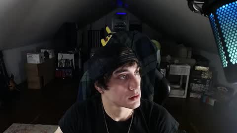 NotYourAverageTwink online show from 04.20.26