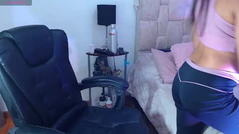 Charlotte online show from 04.17.26