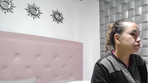 dulce__lovee online show from 10.15.25