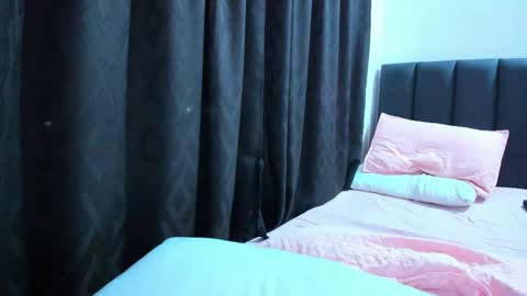 Dulce  online show from 02.12.25