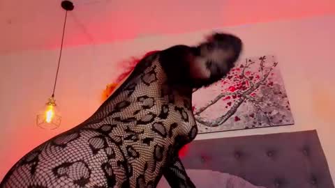 DULCE online show from 02.04.26