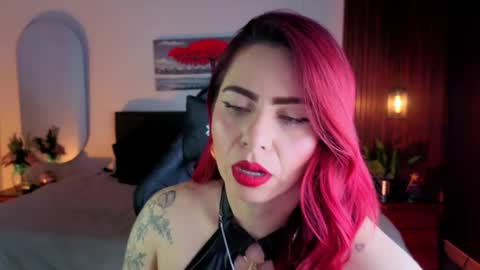 Snapshot of dulce_charlottee chatting on 05.28.26 DULCE online show from 05.28.26
