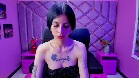dulce_miiaa online show from 11.06.25