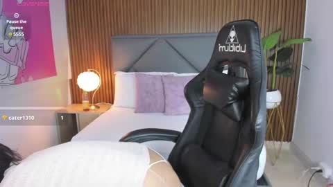 N A T Y online show from 01.31.25