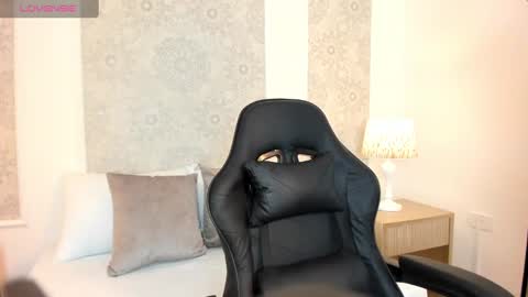 N A T Y online show from 09.17.25