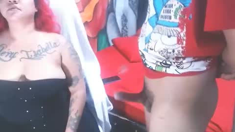 Snapshot of dulceandmike_ chatting on 01.10.25 dulceandmike_ online show from 01.10.25