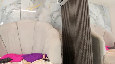 Dulce online show from 04.11.26