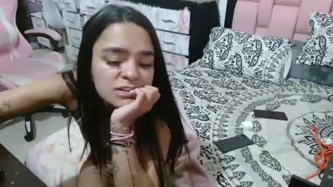 dulcereyes1026 online show from 02.20.25