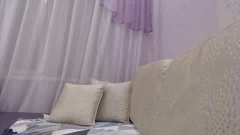 dulcieheath online show from 03.01.25