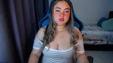 Nicole   online show from 02.02.25