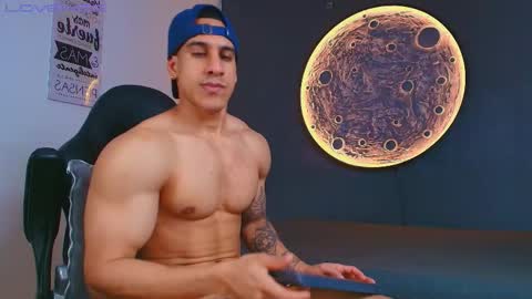 duran_dhikol1 online show from 04.21.26