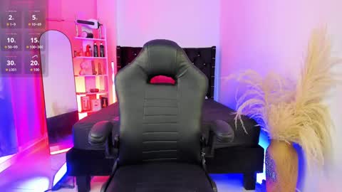 Snapshot of duriel_ chatting on 11.06.25 Duriel online show from 11.06.25