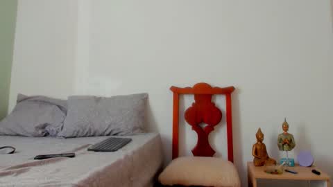 Snapshot of dusan_grey chatting on 09.26.25 DUSAN GREY online show from 09.26.25