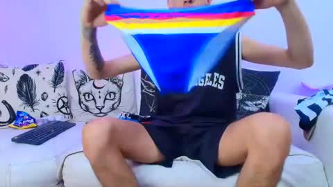 Snapshot of dustindollin_ chatting on 06.12.26 Dustin Dollin online show from 06.12.26