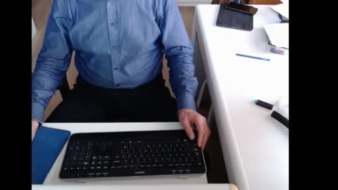 dutchpornking2 online show from 11.24.25