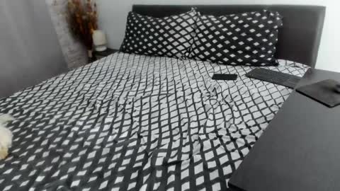 Dyanne online show from 09.18.25