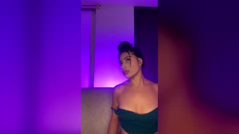 dylan kate Live online show from 07.29.26