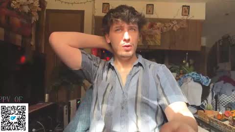 Dylan Daniel 7.8 online show from 11.09.25