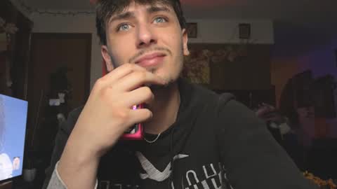 Dylan Daniel 7.8 online show from 11.26.25