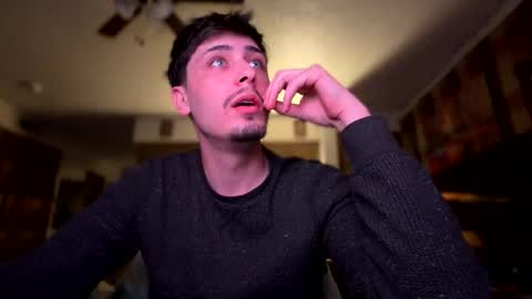 Dylan Daniel 7.8 online show from 03.25.26