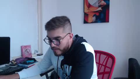 dylanhot10 online show from 02.05.25