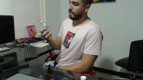 dylanhot10 online show from 02.14.25