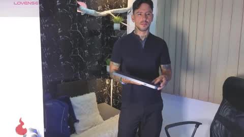 D Y L A N online show from 05.28.26