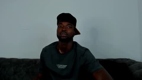 Dylan Taylor online show from 10.26.25