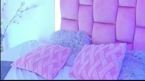 Snapshot of dylanwhite23 chatting on 02.11.25 ---DYLAN--- online show from 02.11.25