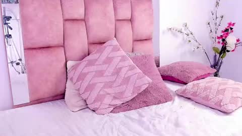 Snapshot of dylanwhite23 chatting on 02.24.25 ---DYLAN--- online show from 02.24.25