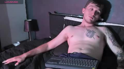 Snapshot of dylanwhite23 chatting on 12.16.25 ---DYLAN--- online show from 12.16.25