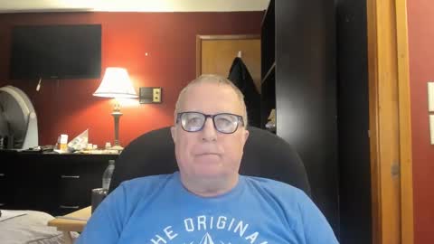 Snapshot of e_rectiom chatting on 01.09.25 Mr Wonderful online show from 01.09.25