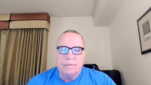 Snapshot of e_rectiom chatting on 01.29.25 Mr Wonderful online show from 01.29.25