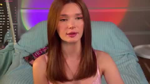 Snapshot of e_vvv_a chatting on 06.19.26 Eva online show from 06.19.26