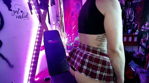 Kryztal Klear Jaxx online show from 12.31.24