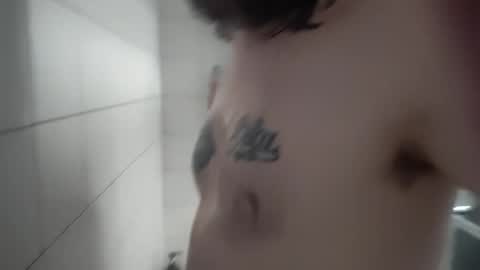 Kryztal Klear Jaxx online show from 02.01.25