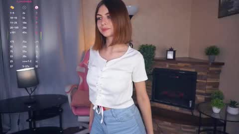 Emma online show from 09.08.25