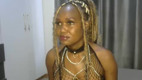 east_queen online show from 02.02.25