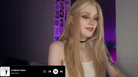 Snapshot of easy_izzy chatting on 07.24.26 Madame online show from 07.24.26