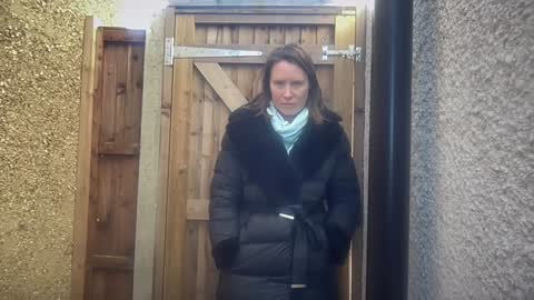 Nadia Ferreira  online show from 02.04.26