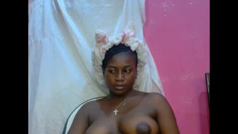 eatuupx online show from 04.13.26