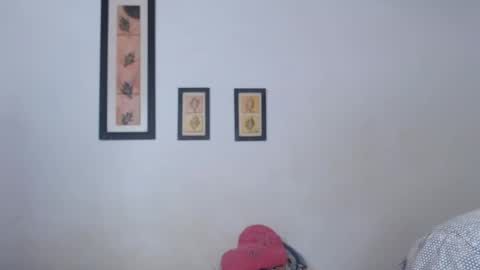 Laraand Drake online show from 09.10.25