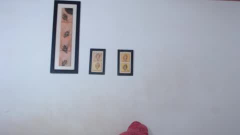 Laraand Drake online show from 10.27.25