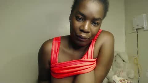 ebbonydream online show from 04.12.26