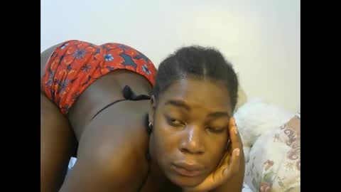 Snapshot of ebbonydream chatting on 05.25.26 ebbonydream online show from 05.25.26